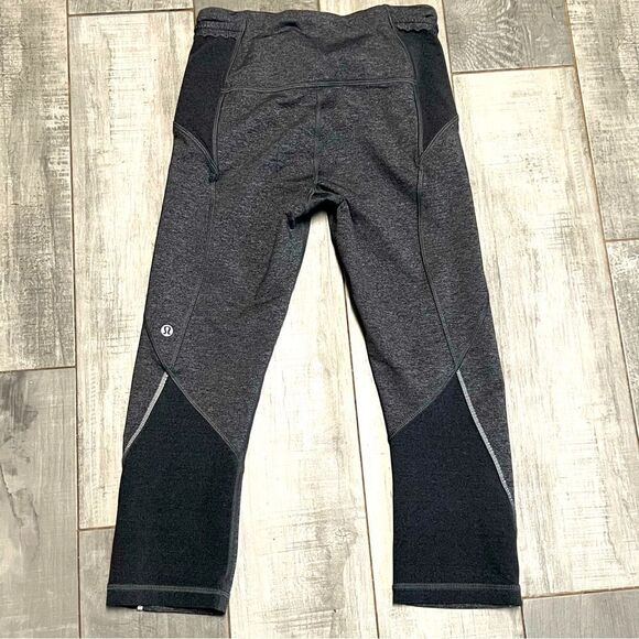 Lululemon Cropped Wunderunder Heather Gray Scallop Waist Capri 19” Legging 4 - Picture 1 of 16